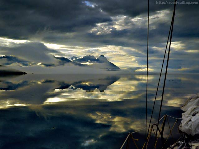 ヨットで訪れたパタゴニア、チリ多島海の風景写真